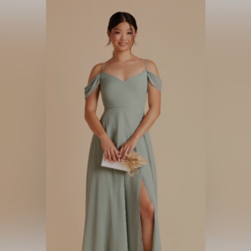 Devin dress with slit in sage